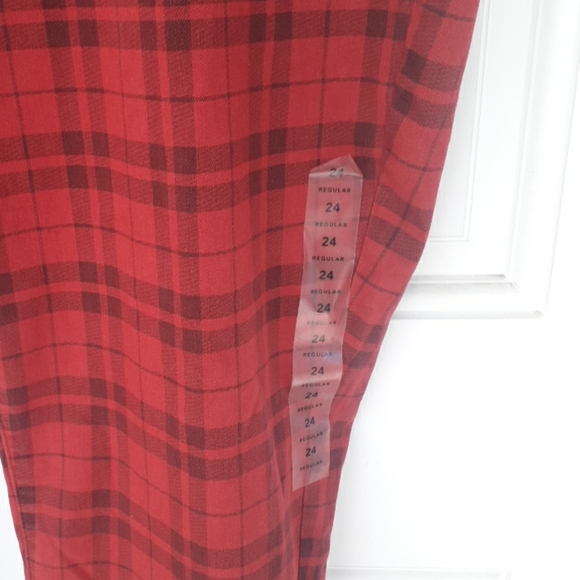 AEO Next Level Stretch High Rise Red Plaid Jeggings - Picture 3 of 13